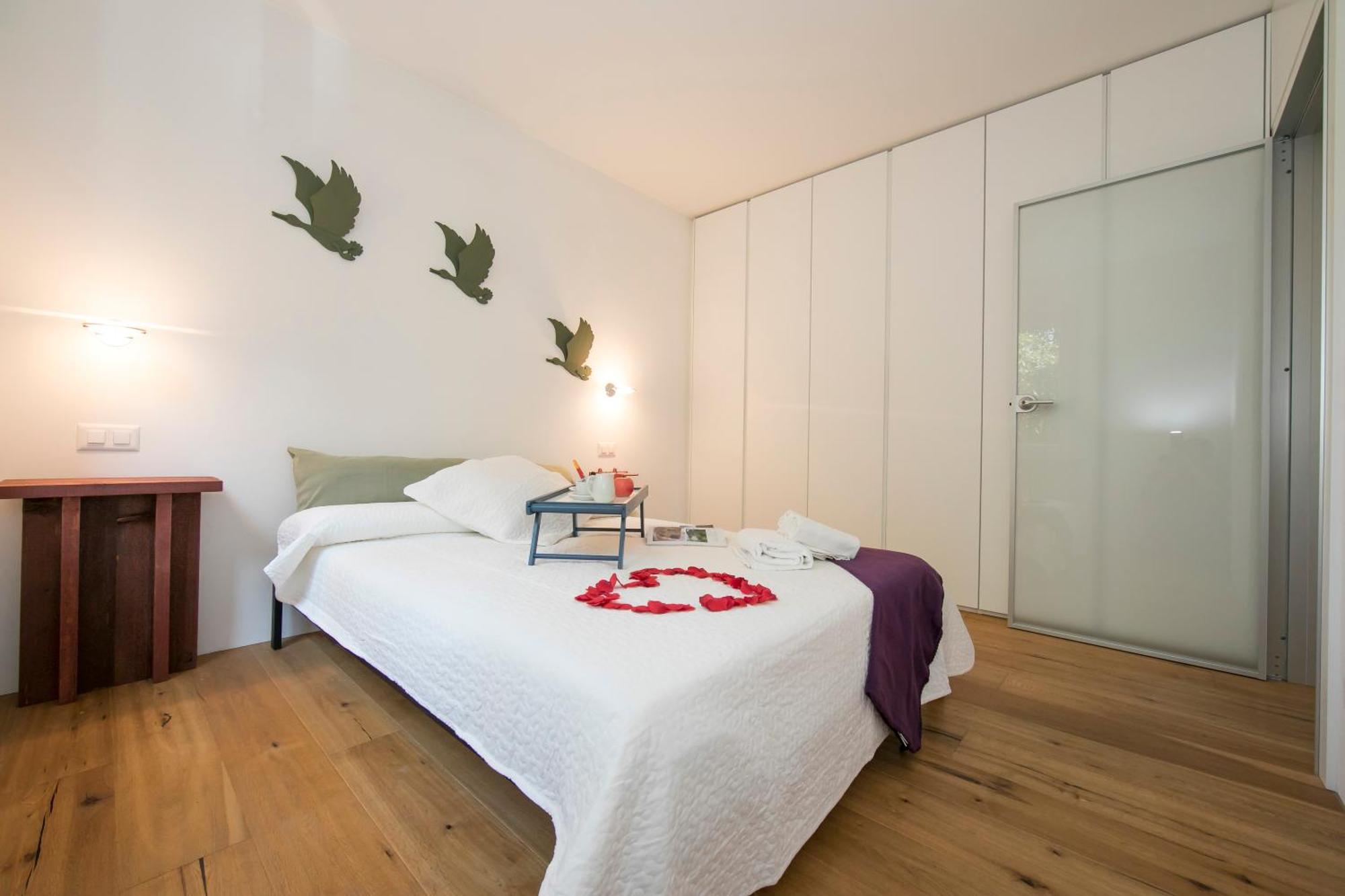 Charm Apartment - Happy Rentals 아스꼬나 외부 사진